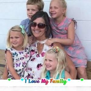 Meet your Posher, Denise